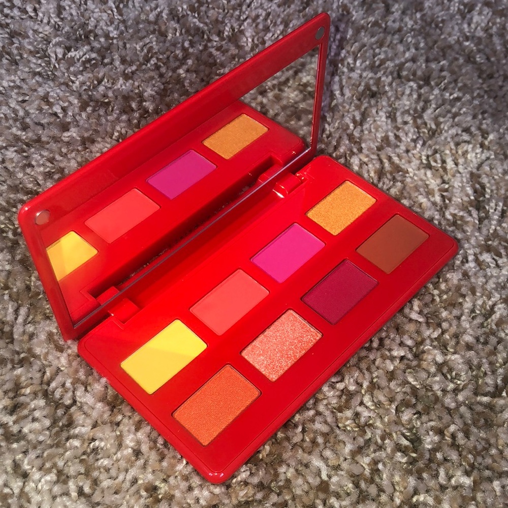 ⭐️ 3/$15 Caliente Palette